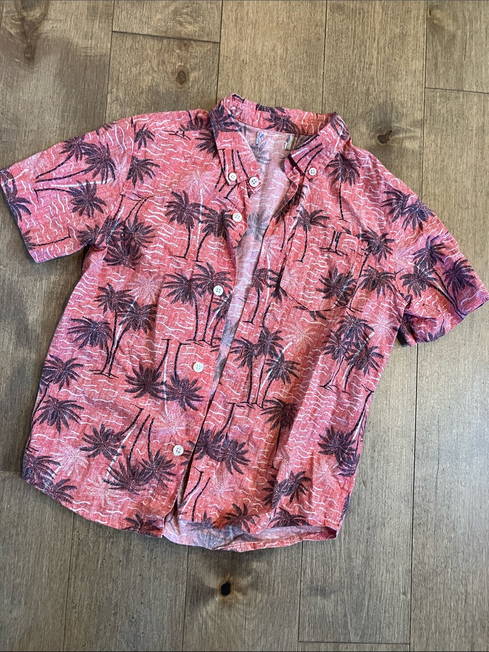 Old Navy Coral Pink Palm-Print Short Sleeve Button-Down Shirt